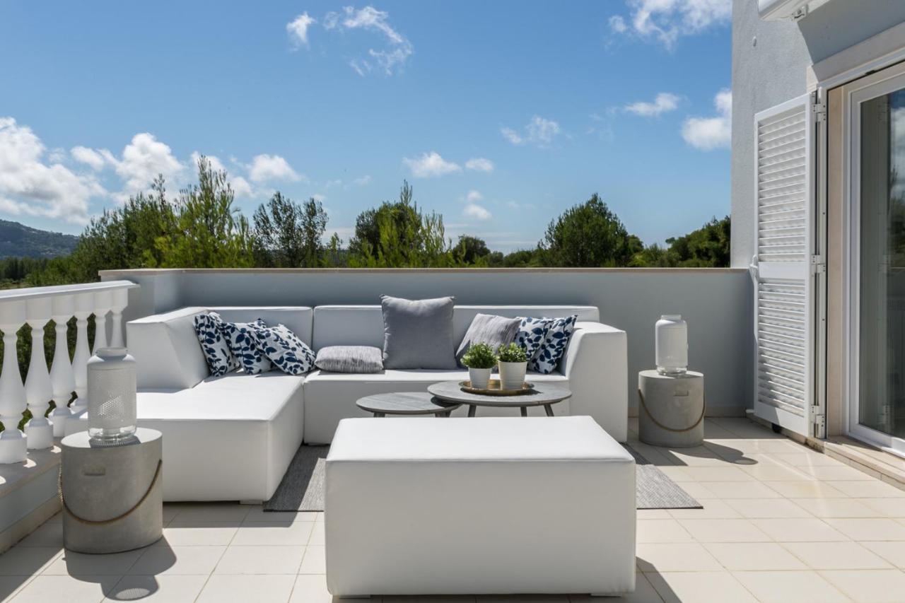 Quinta Da Serra - Luxurious Villa Sintra - Heated Pool & Jacuzzi Exterior photo